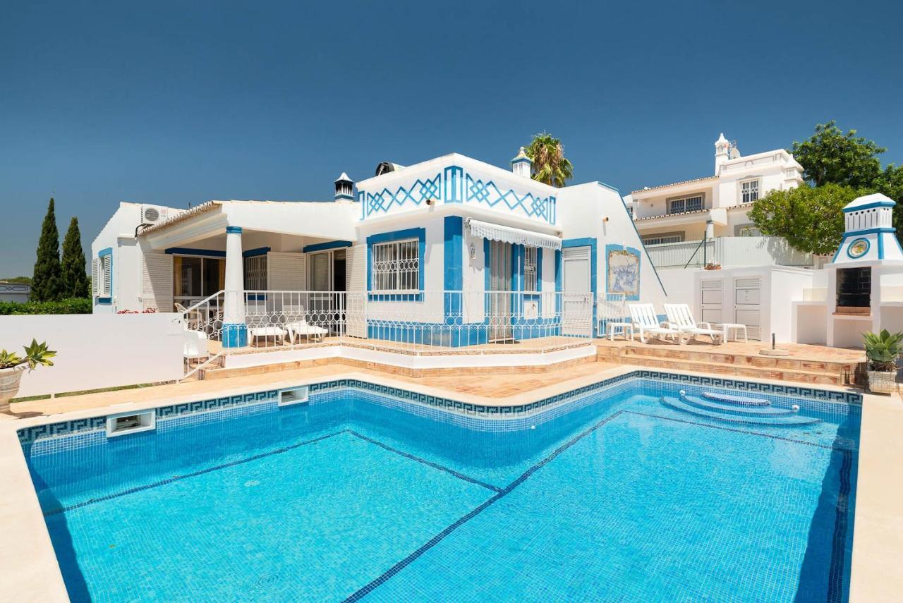 Charming Guia Villa 3 Bedroom Villa Private Pool And Close To Amenities Algarve Exterior photo